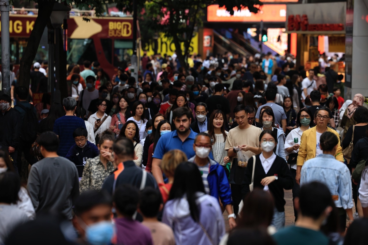 北上消費影響香港零售業 議員倡恢復深圳居民“一簽多行”