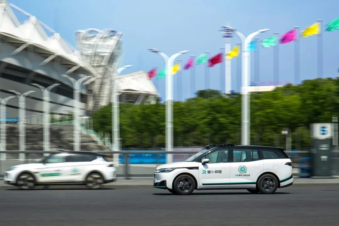 “蘿蔔快跑”在香港獲發自動車先導牌照